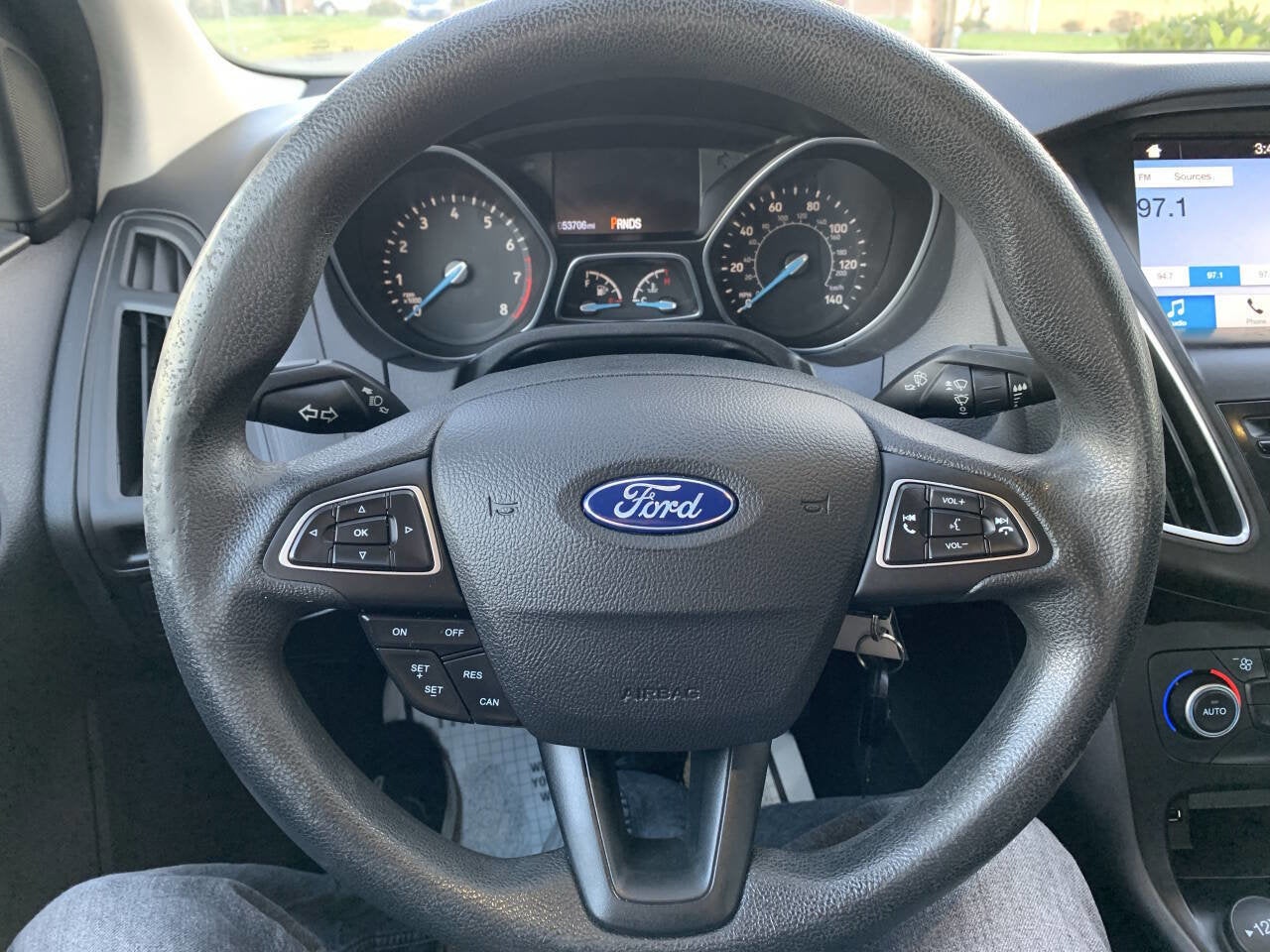 2018 Ford Focus SEL 4dr Sedan