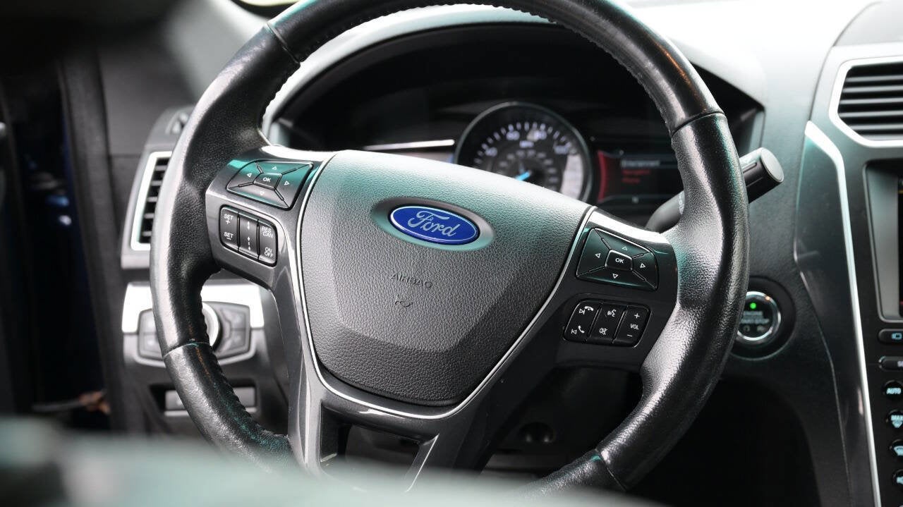 2016 Ford Explorer Limited AWD 4dr SUV