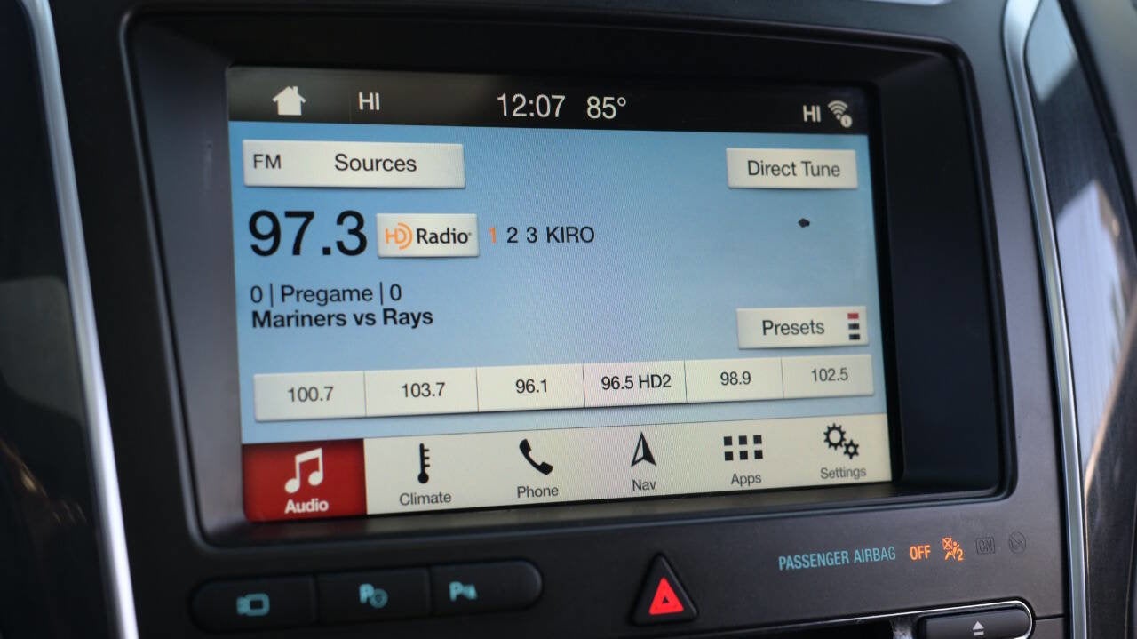 2018 Ford Explorer Platinum AWD 4dr SUV