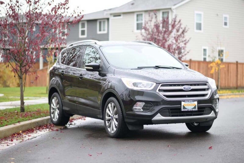 2017 Ford Escape Titanium AWD 4dr SUV