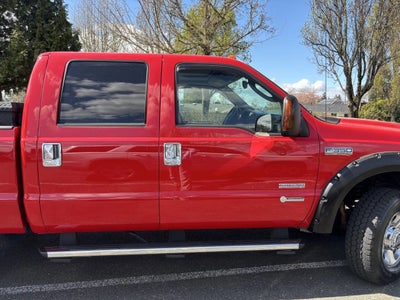 2005 Ford F-350 Super Duty LARIAT PICKUP 4D 8 FT