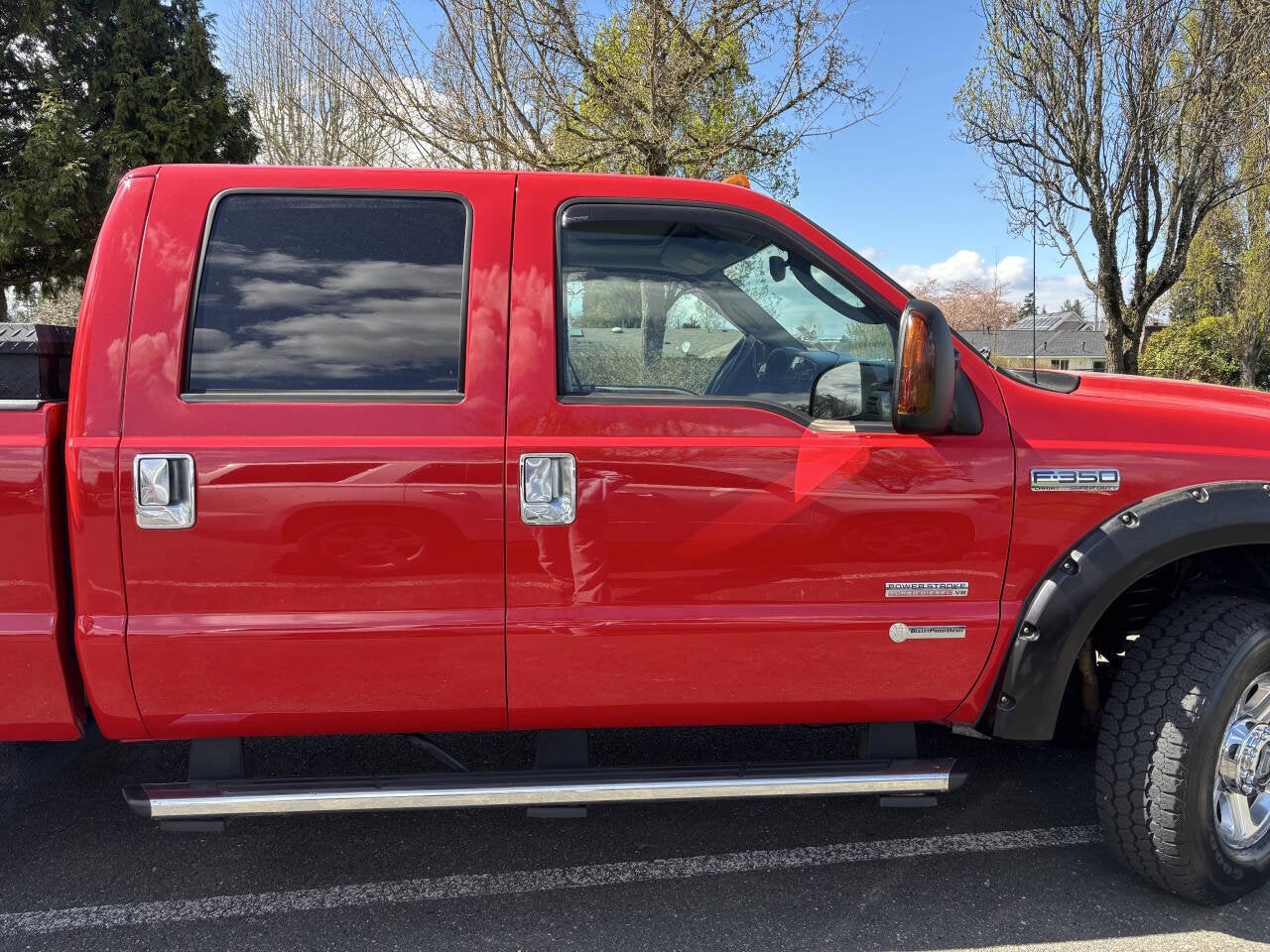 2005 Ford F-350 Super Duty LARIAT PICKUP 4D 8 FT