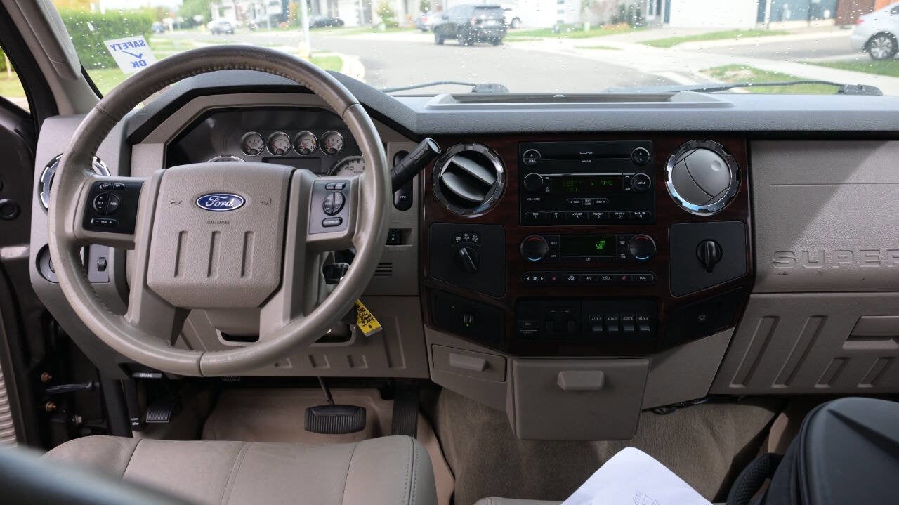 2008 Ford F-350 Super Duty LARIAT PICKUP 4D 6 3/4 FT