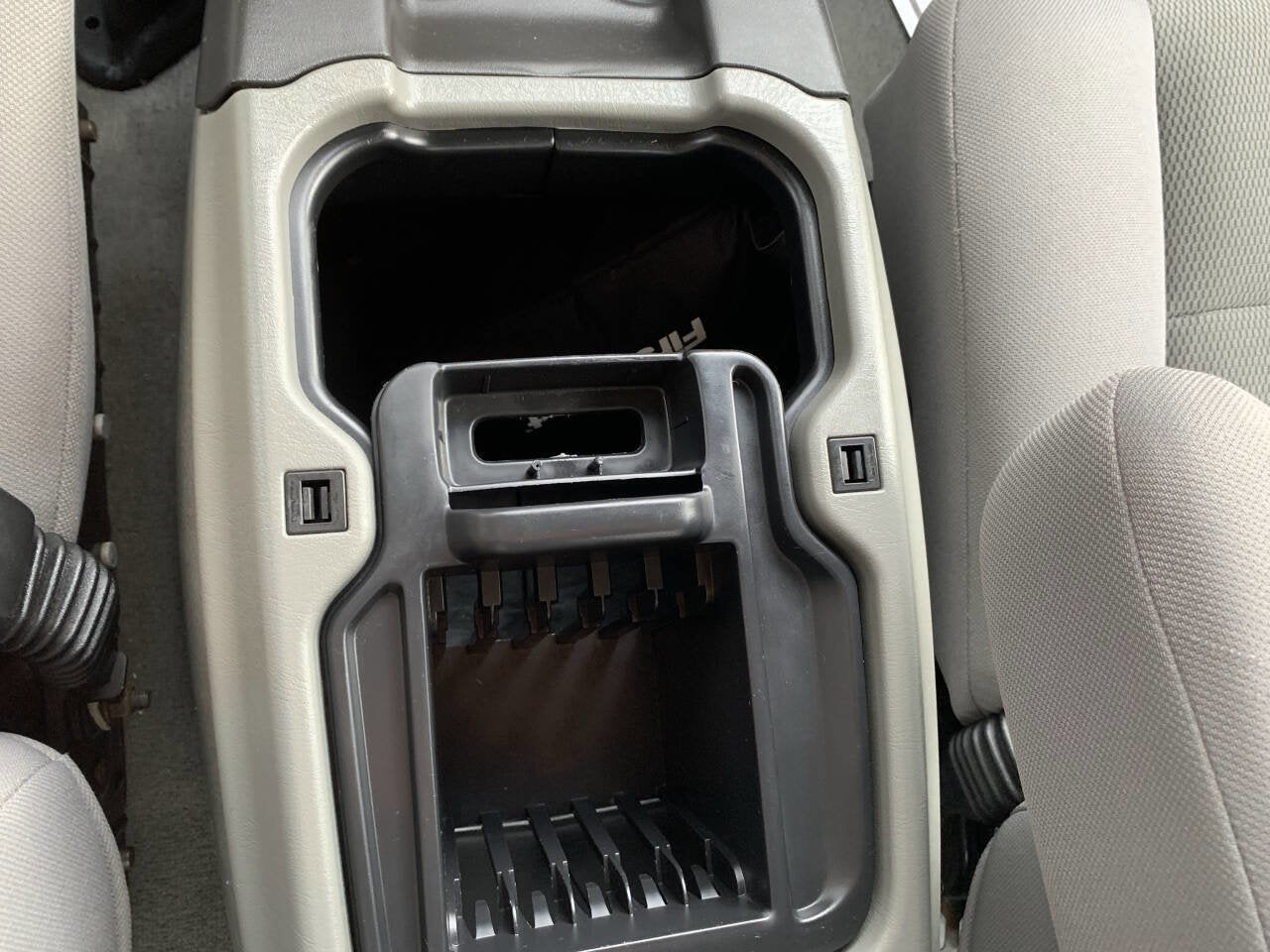 2005 Ford F-350 Super Duty XLT PICKUP 4D 8 FT