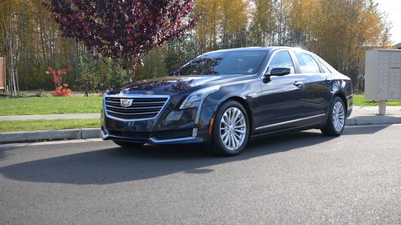 2018 Cadillac CT6 2.0T Luxury 4dr Sedan
