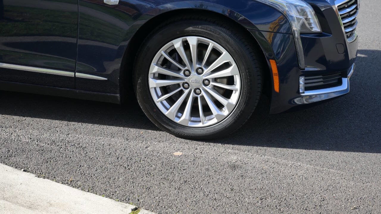 2018 Cadillac CT6 2.0T Luxury 4dr Sedan