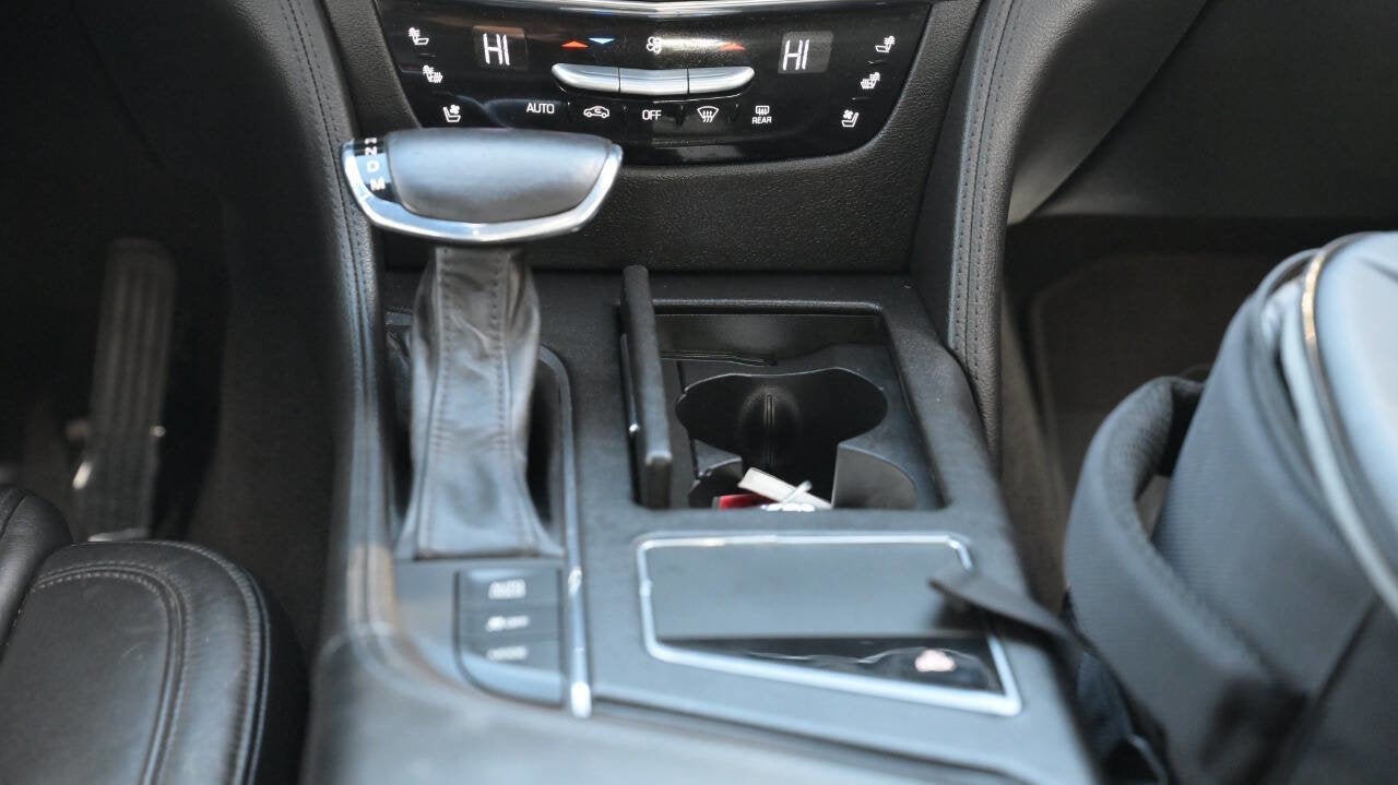 2018 Cadillac CT6 2.0T Luxury 4dr Sedan