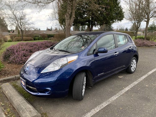 2017 Nissan LEAF S 4dr Hatchback