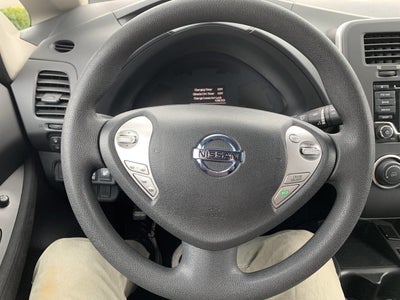 2017 Nissan LEAF S 4dr Hatchback