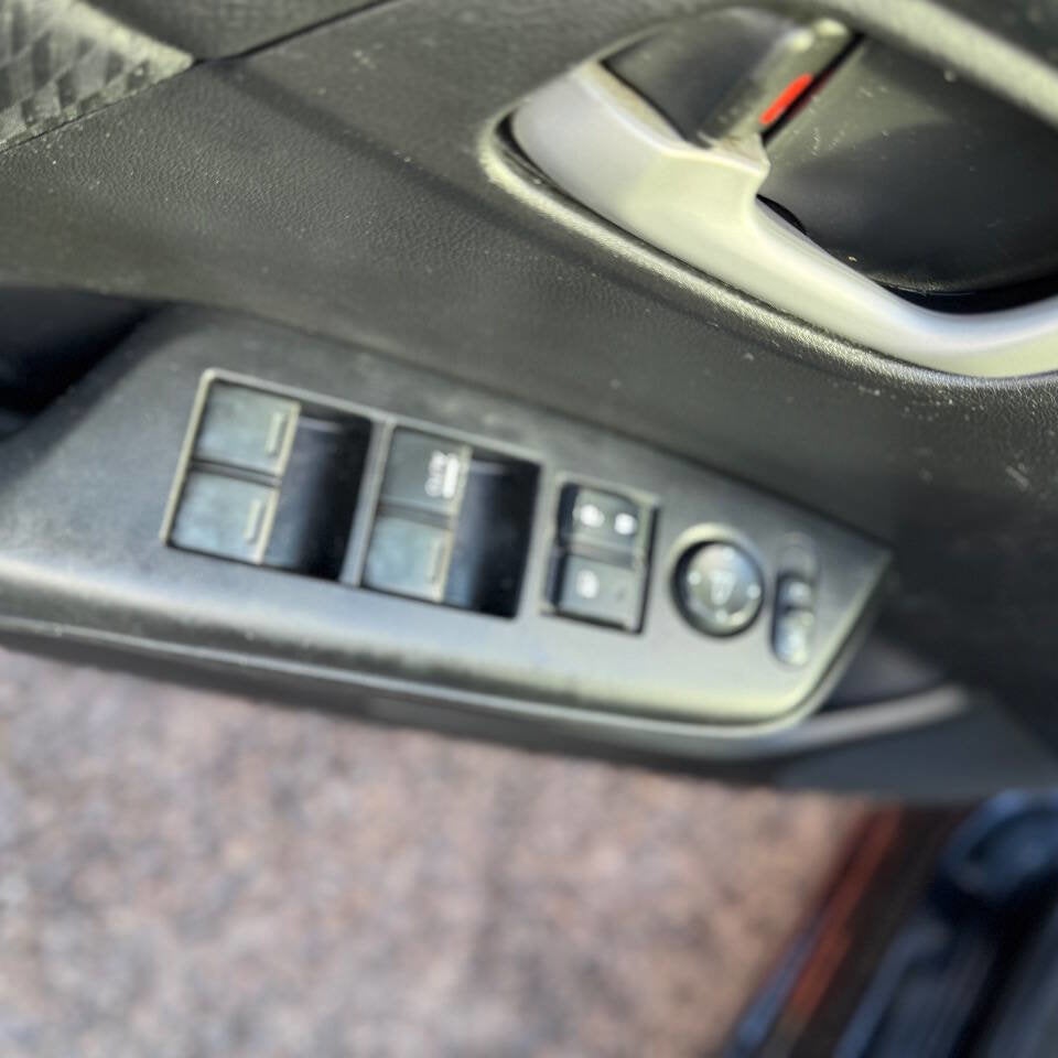 2015 Honda Civic LX 4dr Sedan 5M