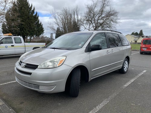 2005 Toyota Sienna LE 7 Passenger 4dr Mini Van