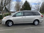 2005 Toyota Sienna LE 7 Passenger 4dr Mini Van