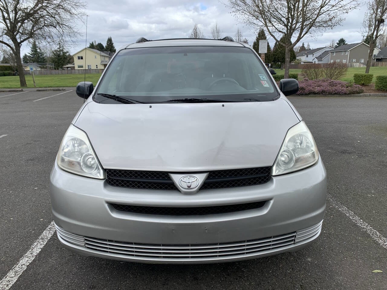 2005 Toyota Sienna LE 7 Passenger 4dr Mini Van