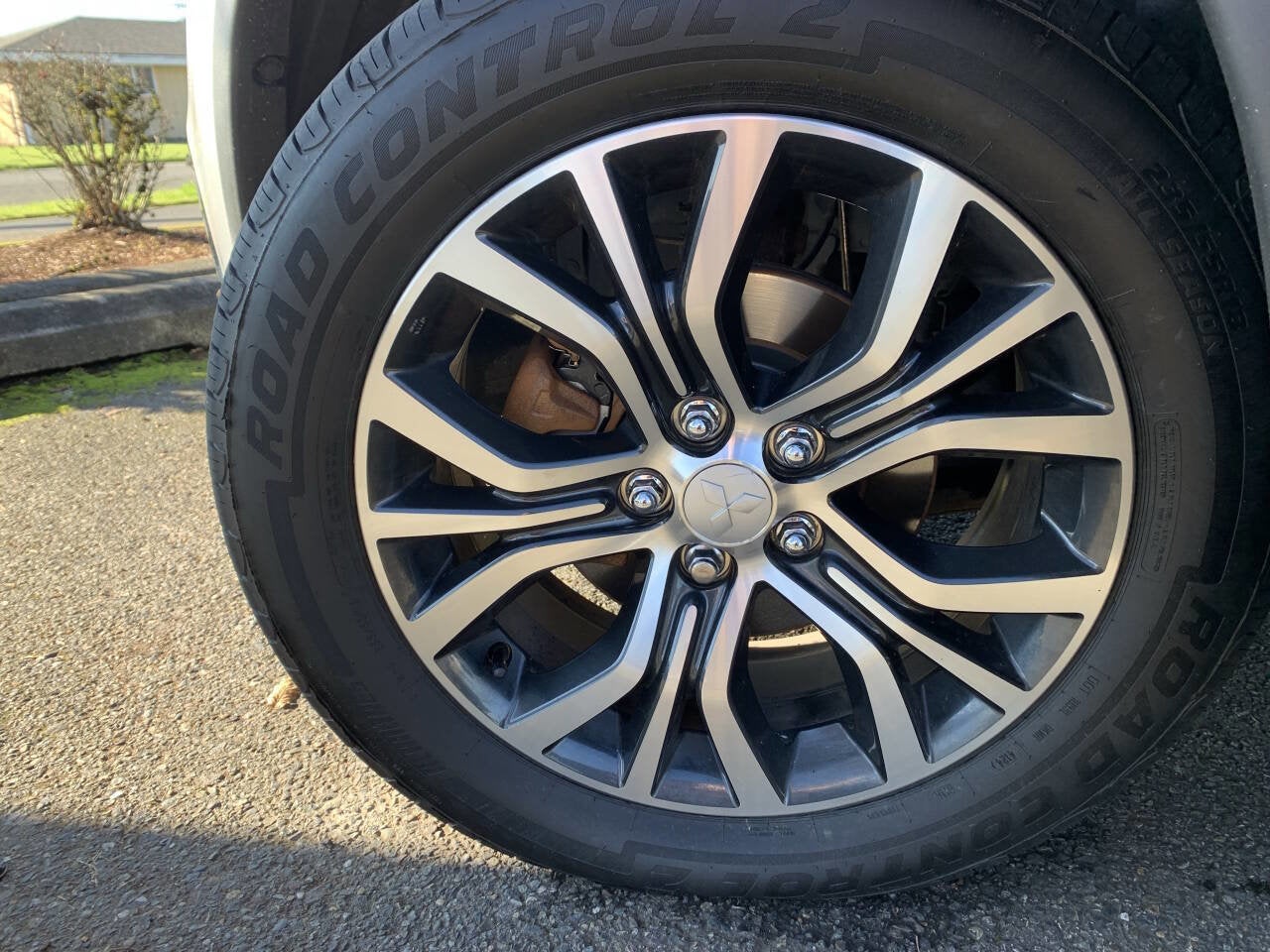 2018 Mitsubishi Outlander Sport 2.4 SE AWD 4dr Crossover