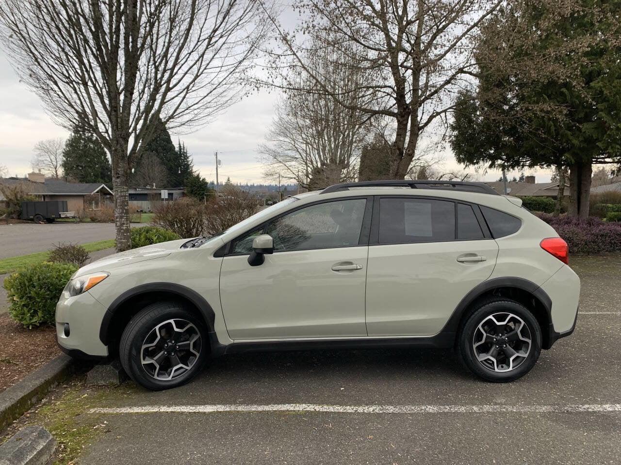 2015 Subaru XV Crosstrek 2.0i Premium AWD 4dr Crossover CVT