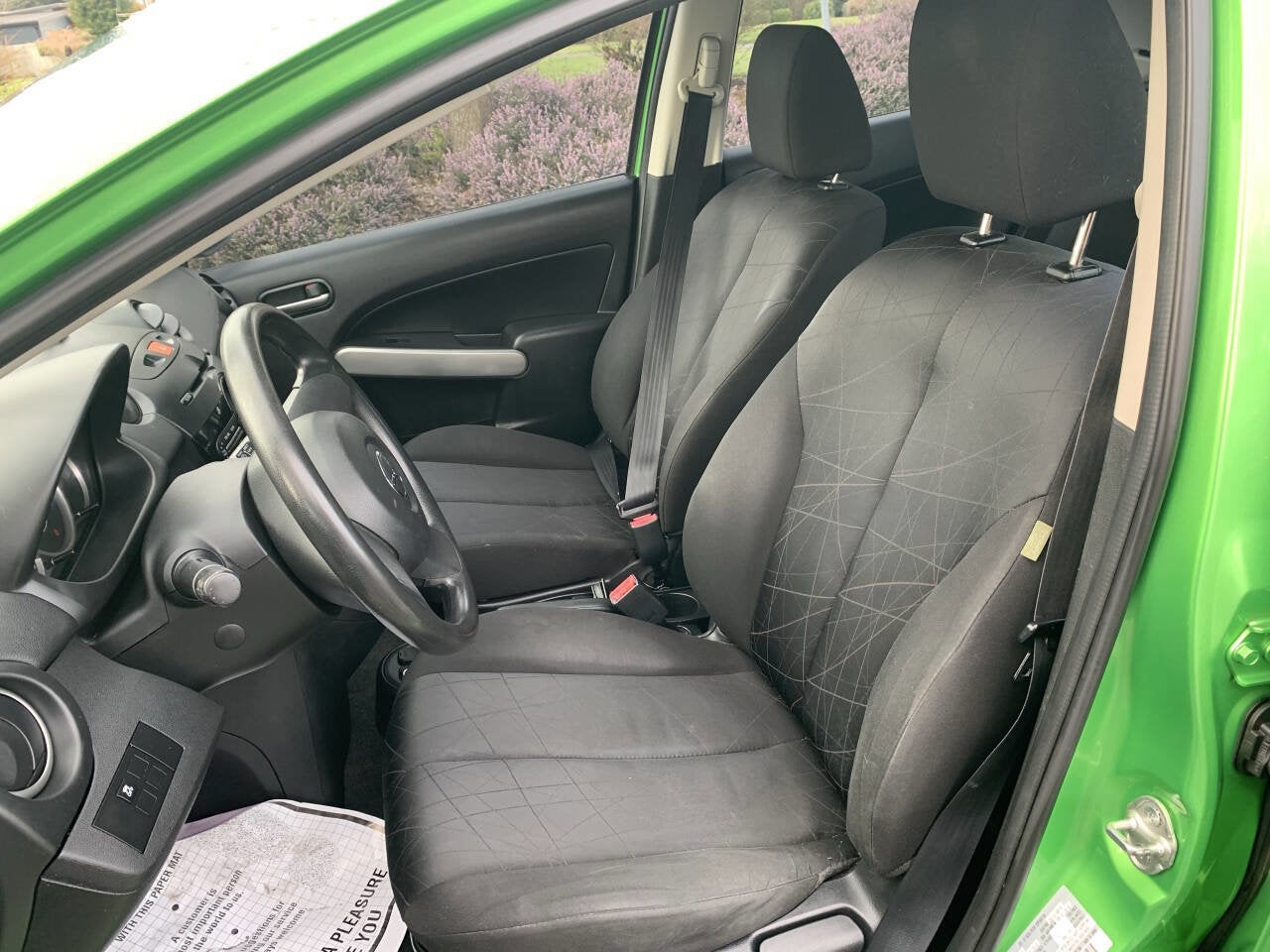 2012 Mazda MAZDA2 Sport 4dr Hatchback 5M