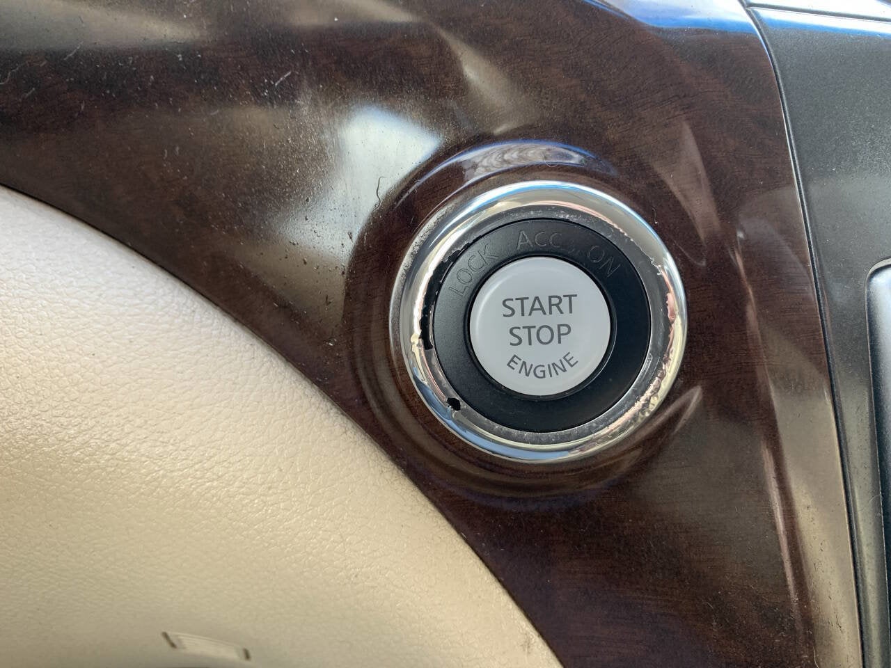 2011 Nissan Quest 3.5 SV 4dr Mini Van