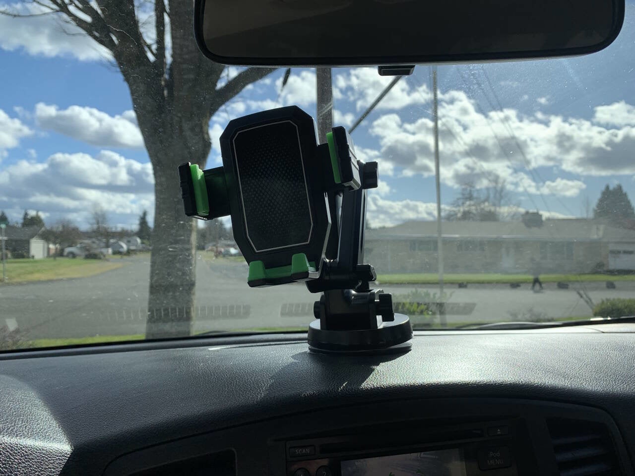 2011 Nissan Quest 3.5 SV 4dr Mini Van