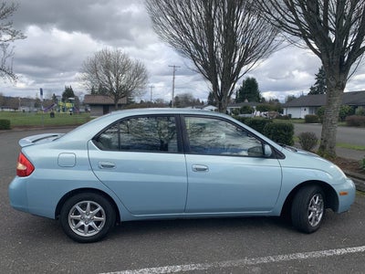 2003 Toyota Prius Base 4dr Sedan