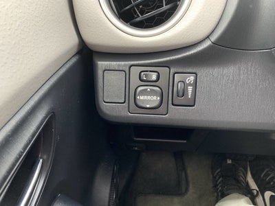 2014 Toyota Yaris 5 Door LE 4dr Hatchback