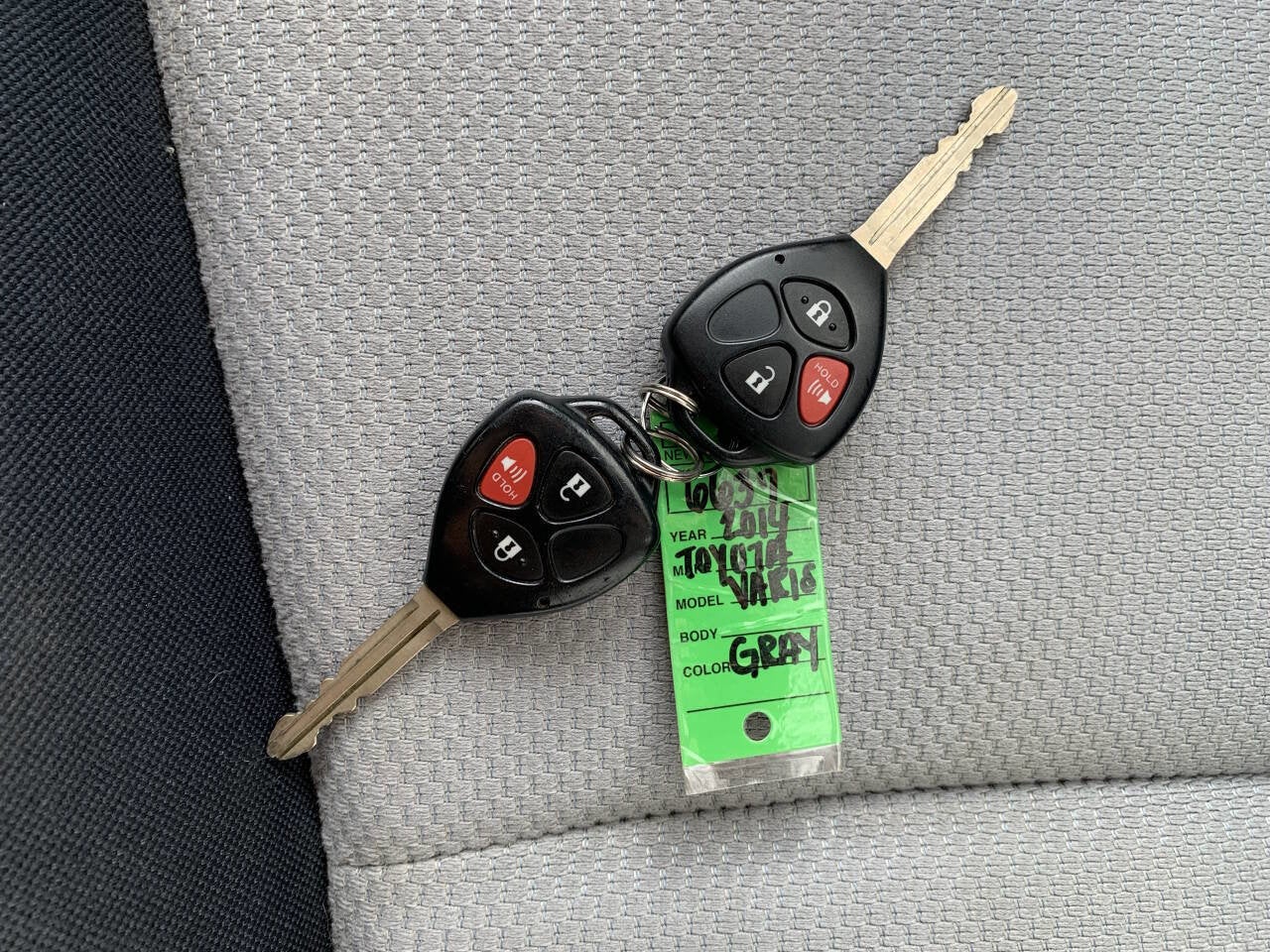 2014 Toyota Yaris 5 Door LE 4dr Hatchback