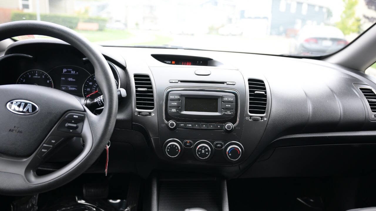 2017 Kia Forte5 LX 4dr Hatchback