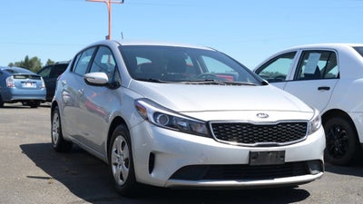 2017 Kia Forte5 LX 4dr Hatchback