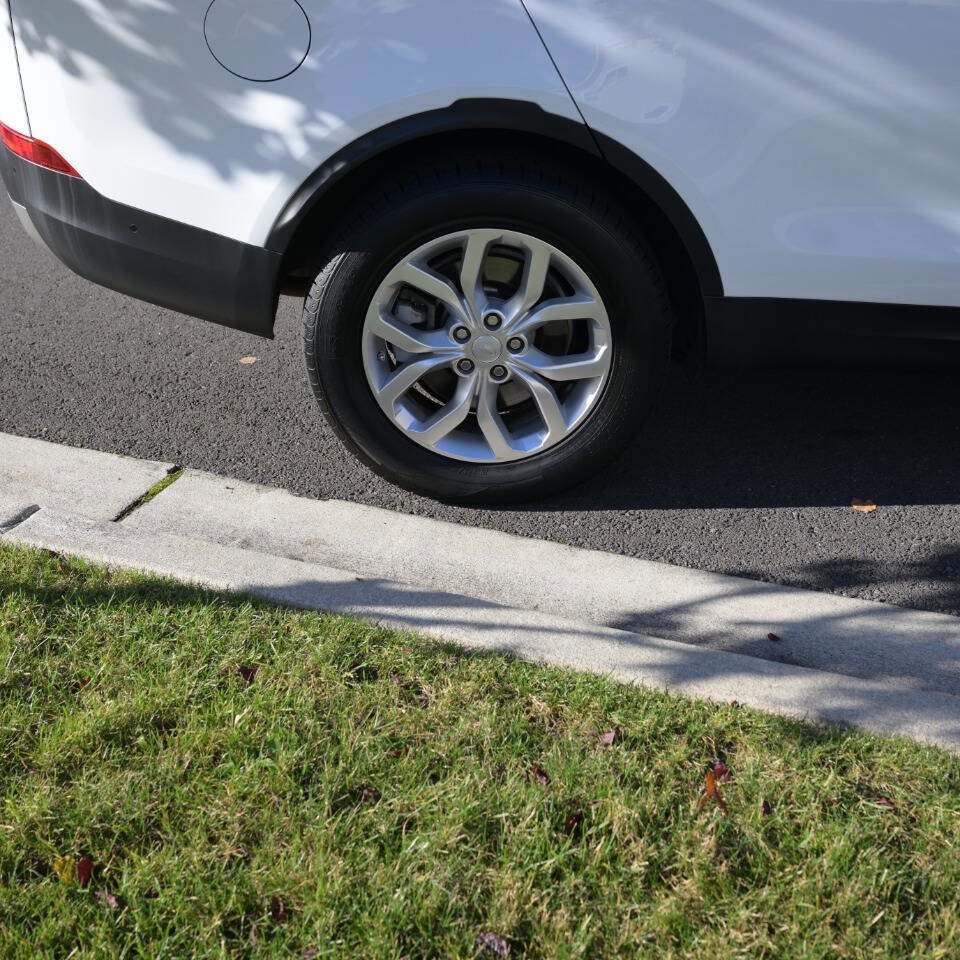 2020 Land Rover Discovery SE AWD 4dr SUV