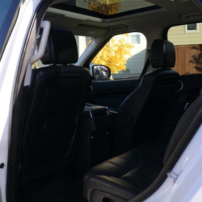 2020 Land Rover Discovery SE AWD 4dr SUV