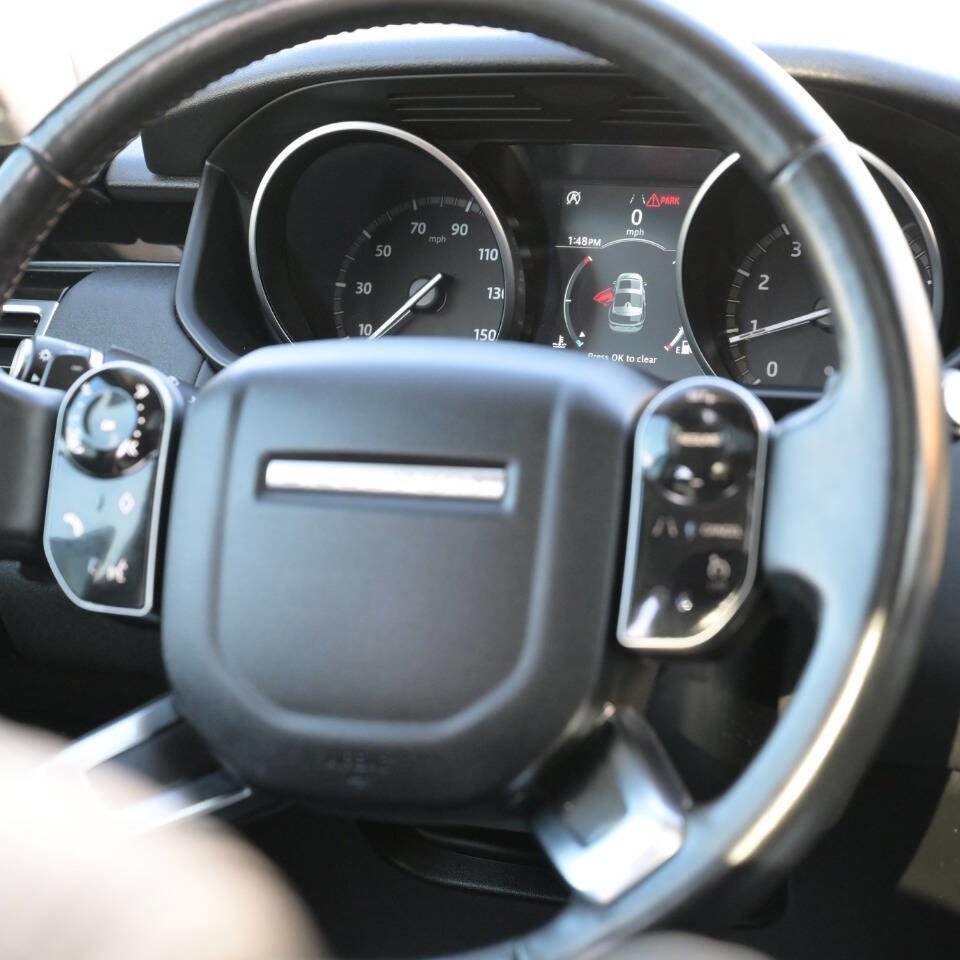 2020 Land Rover Discovery SE AWD 4dr SUV