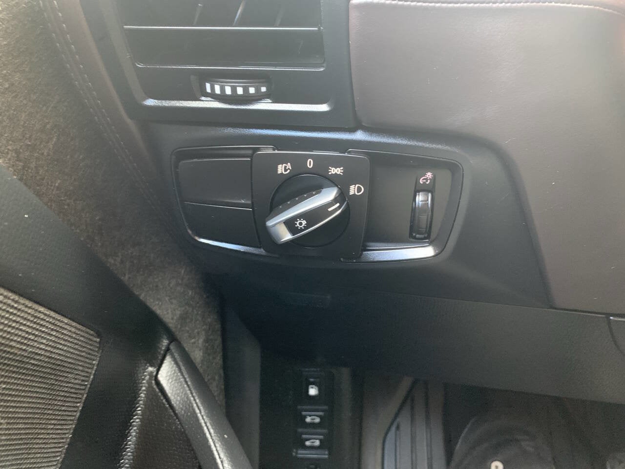 2015 BMW i3 Base 4dr Hatchback w/ Range Extender