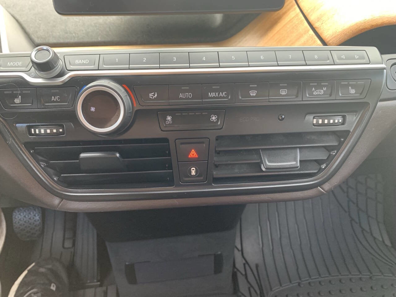 2015 BMW i3 Base 4dr Hatchback w/ Range Extender