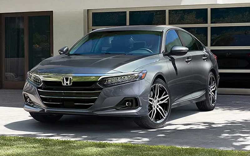 Sedan in Puyallup WA